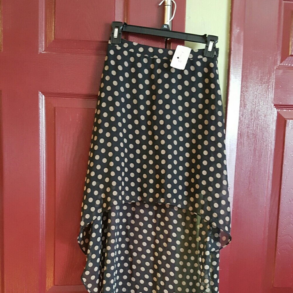 NWT skirt